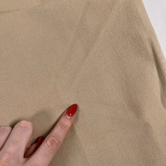 Lauren Ralph Lauren Women’s 16 Short Khaki Chino Pants Straight Leg Classic LRL - Picture 8 of 8